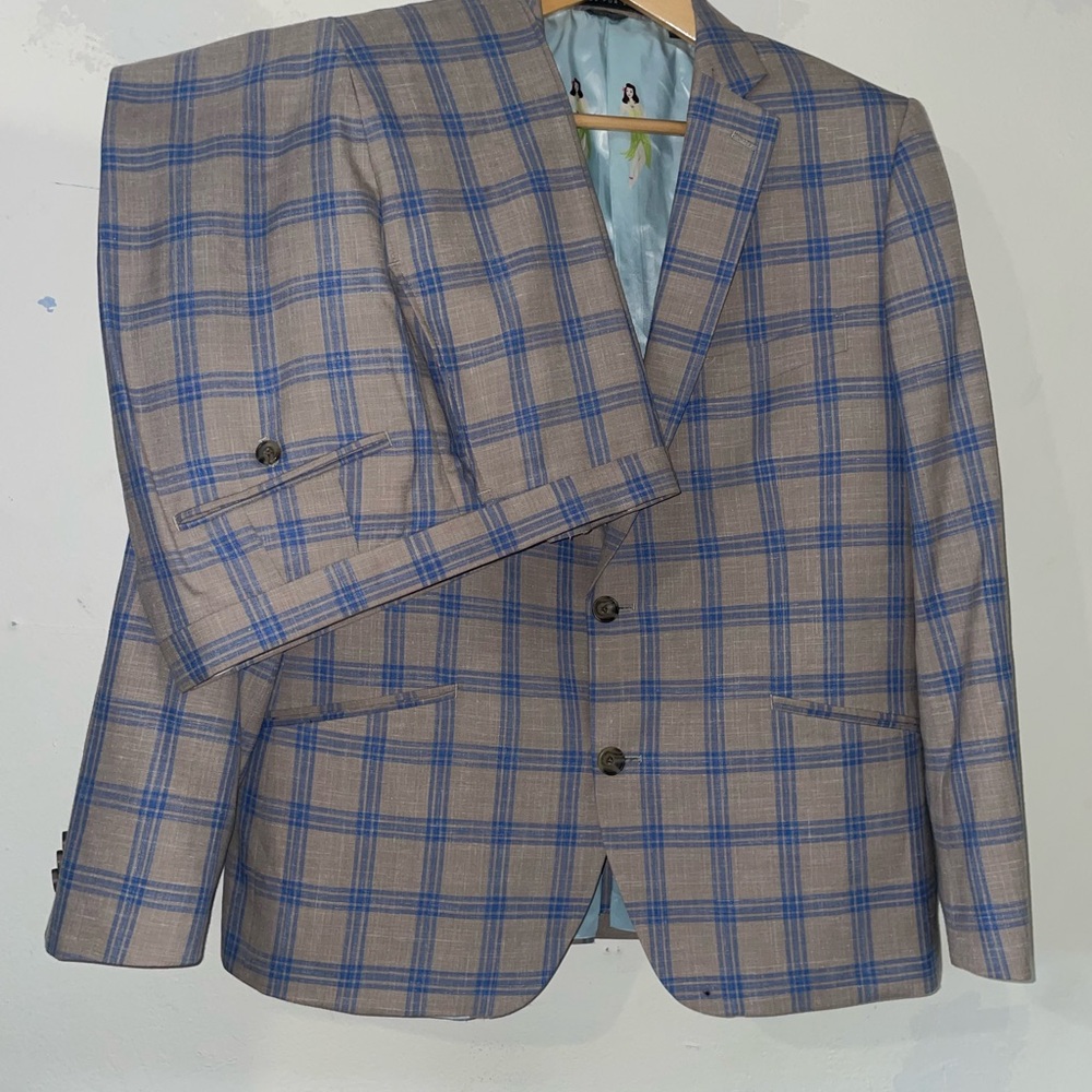 Indochino Blue and Brown Plaid Suit 44Short Pants 34x28